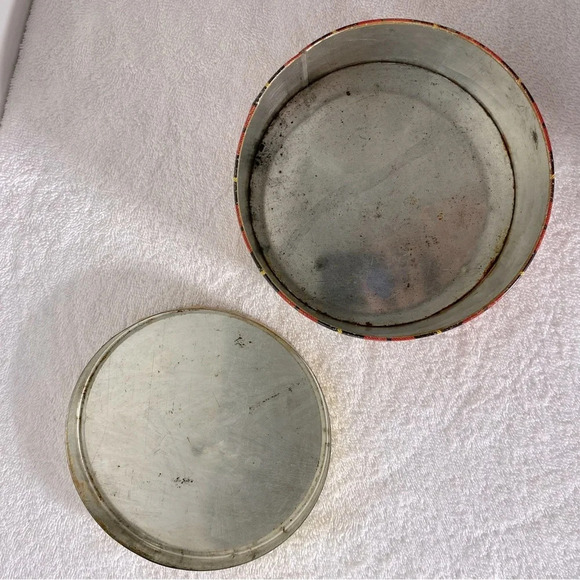 Vintage Wallace Land O  Lakes Scotch Shortbread Tin - Picture 7 of 9